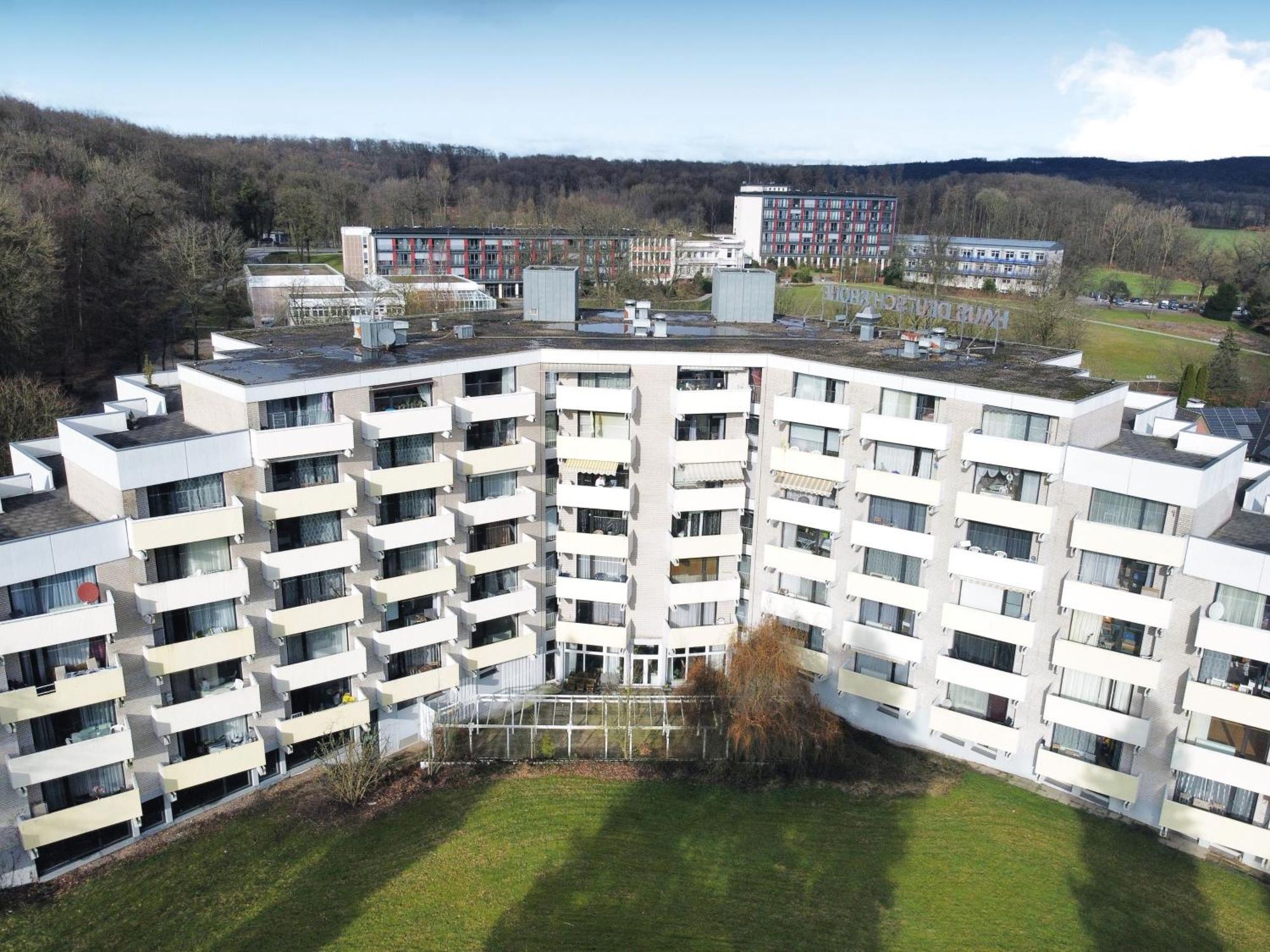 Schoene In I Private Parkplaetze Mit Ladesaeulen I Home2share * Bad Rothenfelde