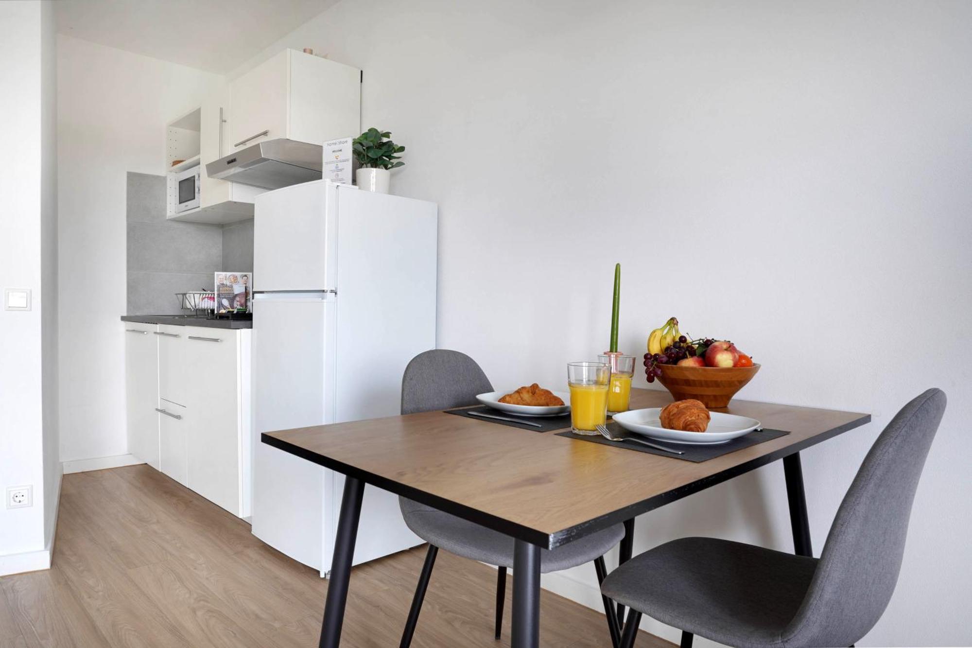 Schoene In I Private Parkplaetze Mit Ladesaeulen I Home2share Apartment