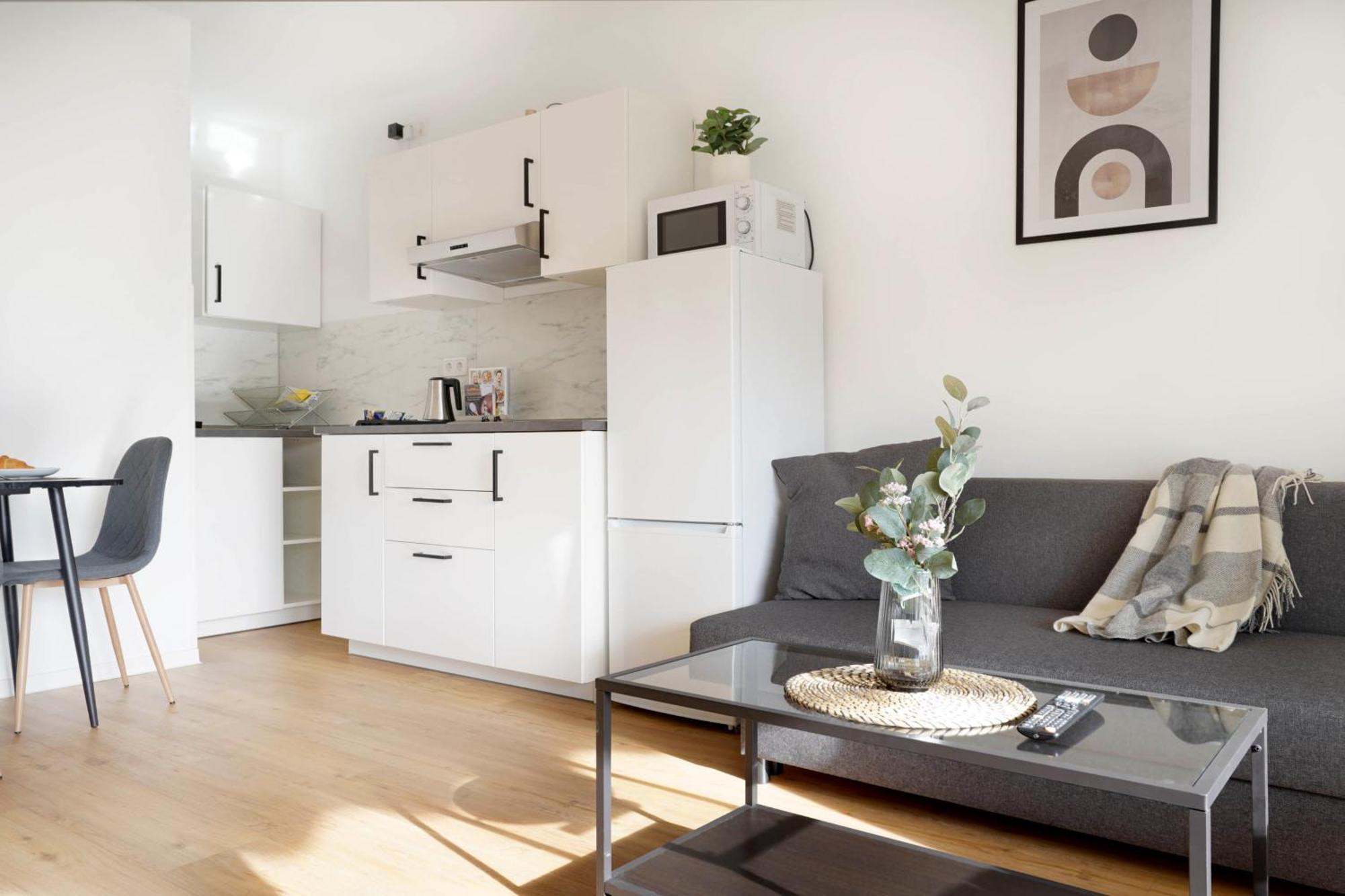 Schoene In I Private Parkplaetze Mit Ladesaeulen I Home2share *