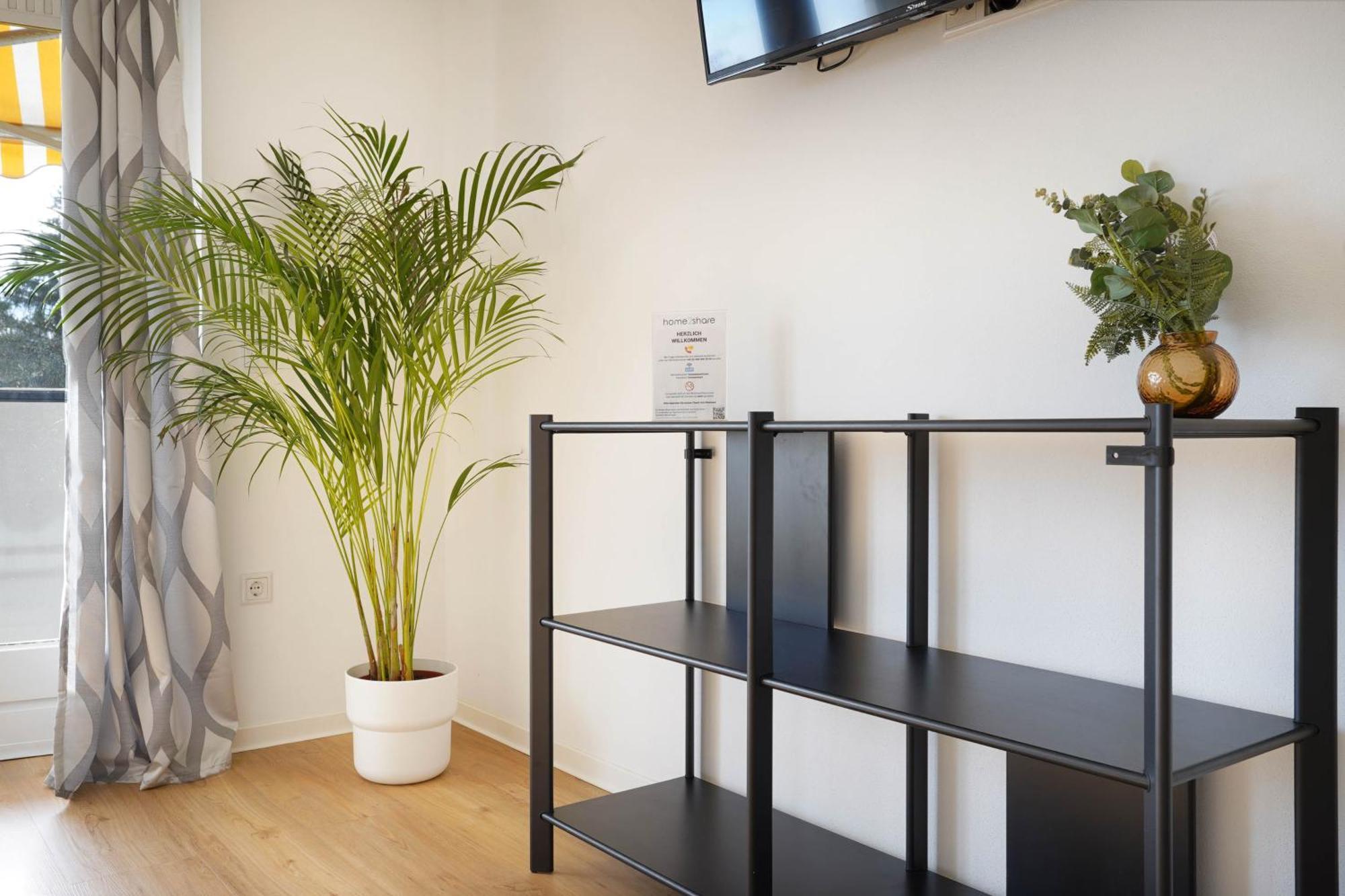 Schoene In I Private Parkplaetze Mit Ladesaeulen I Home2share *