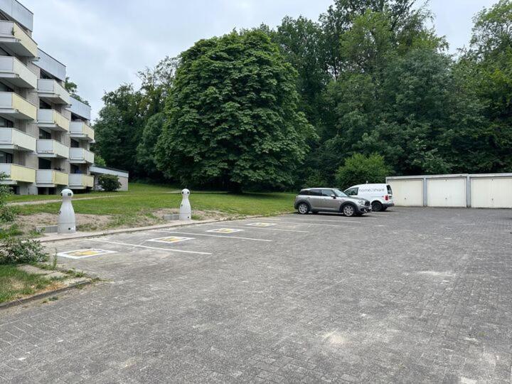Schoene In I Private Parkplaetze Mit Ladesaeulen I Home2share